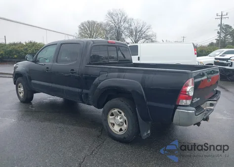 2015 Toyota Tacoma Base V6 z USA, uszkodzony, nr VIN 5TFMU4FN1FX031919